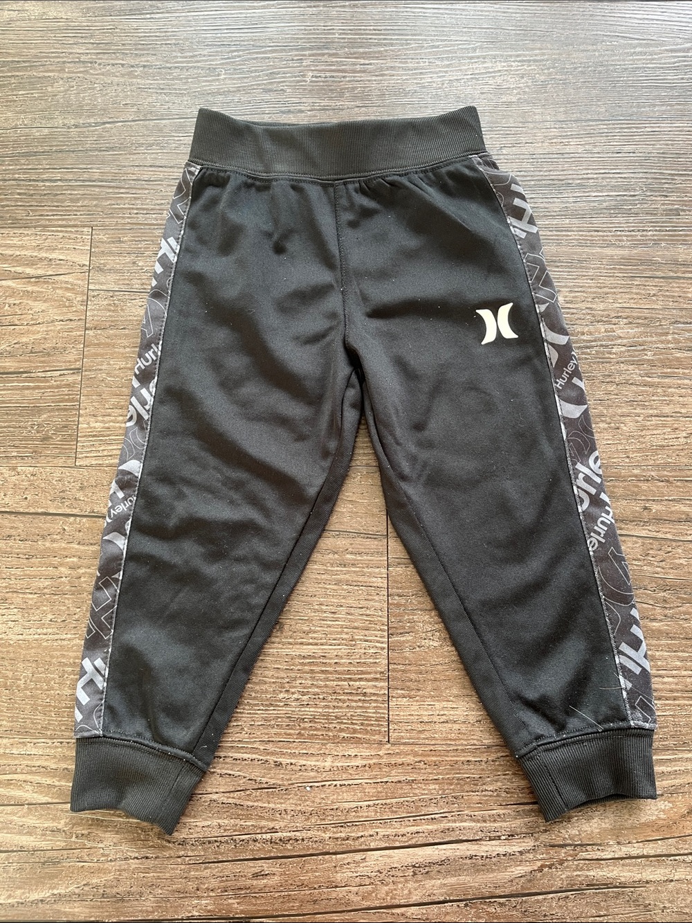Toddler Boy Hurley Black Jogger Pants with Patterned Side Panels Size 2T